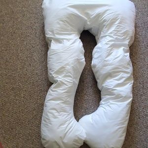 Pregnancy pillow